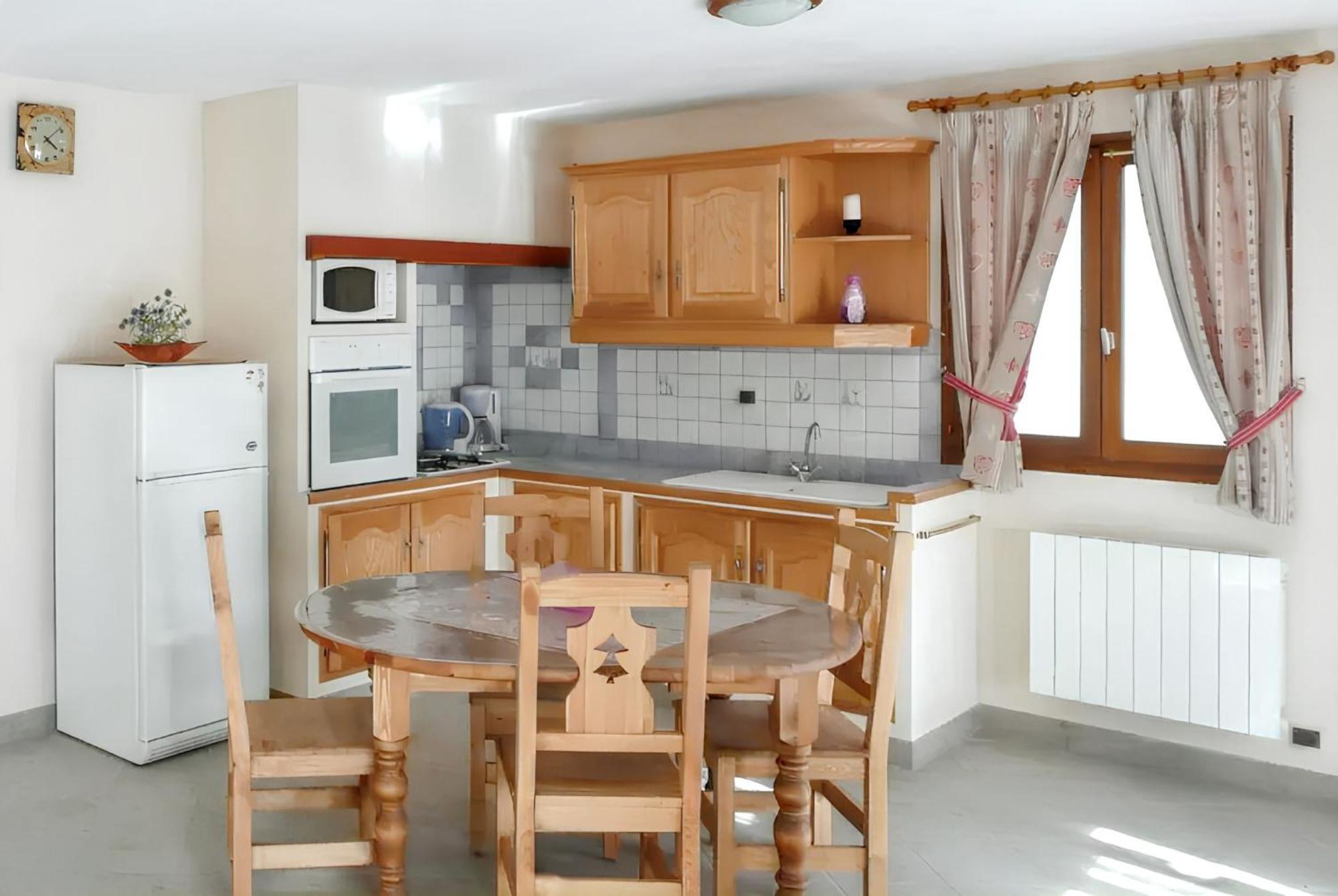 Appartement d'une chambre avec jardin clos et wifi a Saint Crepin Extérieur photo